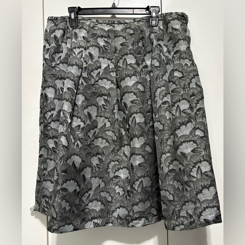 Apostrophe Black & Gray Floral Jacquard A-Line Skirt - Textured Bloom